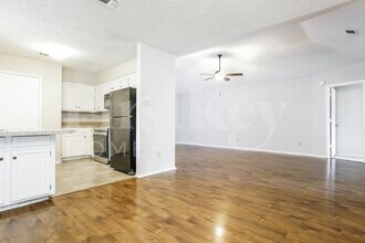 2320 Sundrop Ct in Fort Worth, TX - Building Photo - Building Photo