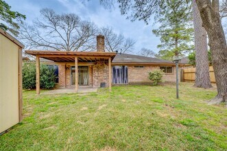 29311 Loddington St in Spring, TX - Foto de edificio - Building Photo