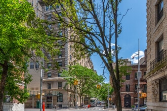 The St. George Tower in Brooklyn, NY - Building Photo - Building Photo
