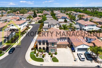 6901 Riqueza Ct in Elk Grove, CA - Building Photo - Building Photo