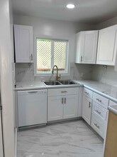 3001 Bagley Ave, Unit 30031/4 in Los Angeles, CA - Building Photo - Building Photo