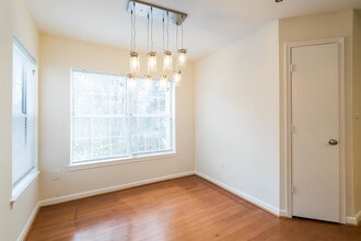 10403 Beacon Ridge Dr in Bowie, MD - Building Photo - Building Photo