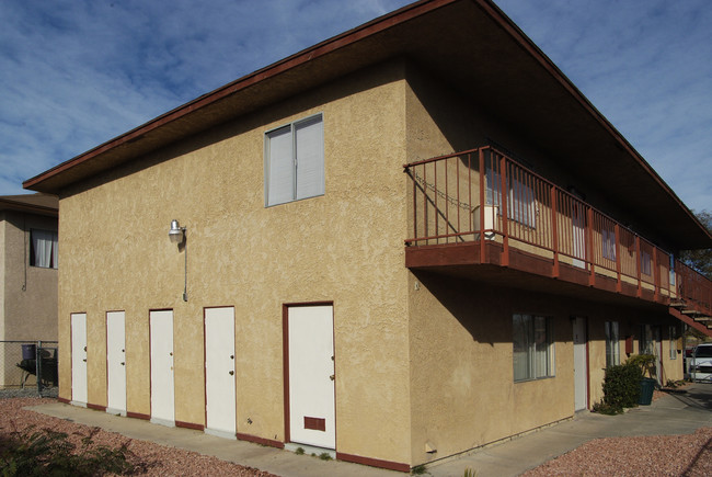 3433 Cheyenne Ave in North Las Vegas, NV - Building Photo - Building Photo