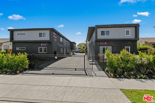 property at 2922 Hauser Blvd