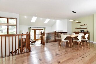 63 Sunnyside Pl in Irvington, NY - Building Photo - Building Photo
