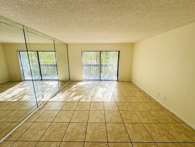 property at 2050 N Congress Ave