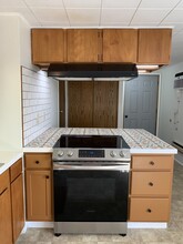 321 1/2 Chapin St, Unit 321 12 in Chadron, NE - Building Photo - Building Photo