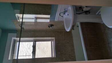 1641 Commonwealth Ave, Unit 12 in Boston, MA - Building Photo - Building Photo