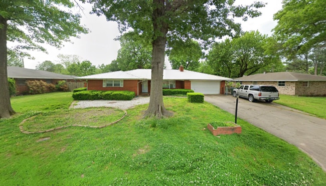 property at 708 Henryetta St
