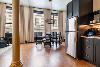 1011 Canal St, Unit SI FL2-ID1513937P in New Orleans, LA - Foto de edificio - Building Photo