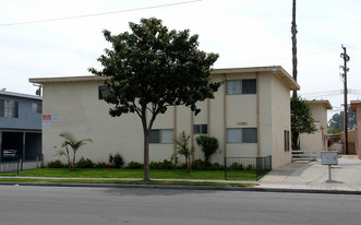 Buena Grove Apartments