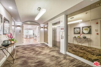 951 Ocean Ave in Santa Monica, CA - Building Photo - Building Photo
