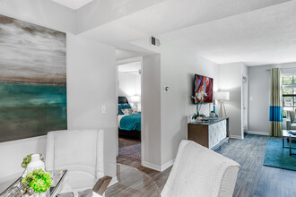 Vue at 1400 in West Palm Beach, FL - Building Photo - Interior Photo