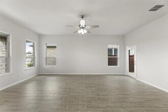2004 Poppy Wy in Mesquite, TX - Building Photo - Building Photo