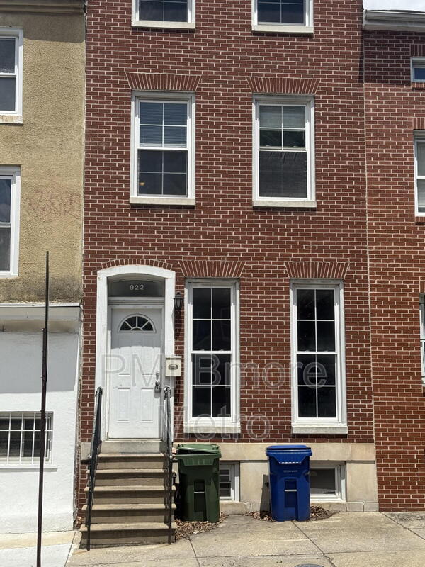 property at 922 W Lombard St
