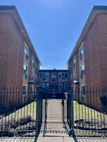 1531 W Sherwin Ave, Unit 2N in Chicago, IL - Building Photo