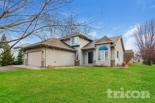 1300 Bluebill Blvd in Buffalo, MN - Building Photo