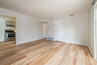 The Hendrix in Davenport, IA - Foto de edificio - Interior Photo