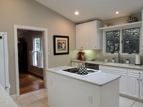 531 Weathersfield in Pittsboro, NC - Building Photo - Building Photo