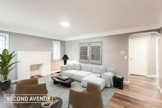 7020 Clovernook Ave in Cincinnati, OH - Building Photo - Building Photo