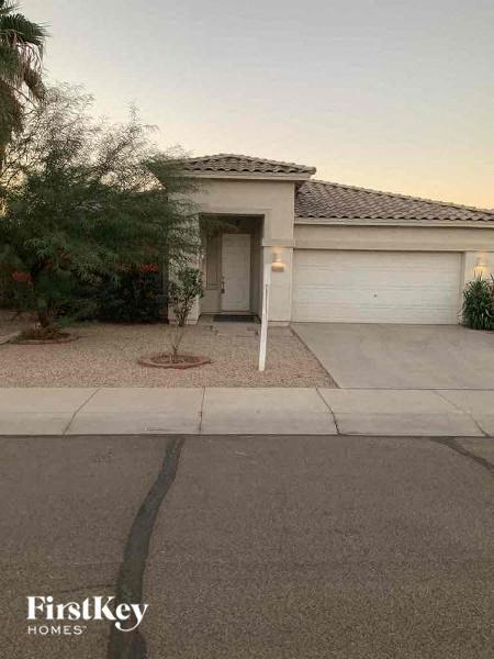 property at 12563 W Osborn Rd