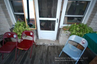 1630 Commonwealth Ave, Unit 25 in Boston, MA - Foto de edificio - Building Photo