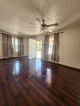 1347 Genevieve St, Unit A in San Bernardino, CA - Foto de edificio - Building Photo