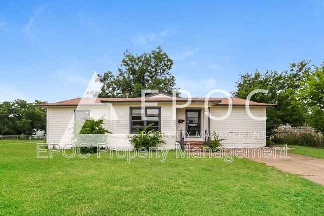 1208 Hermosa Dr