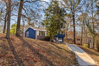 401 15th Terrace NW in Center Point, AL - Building Photo - Building Photo