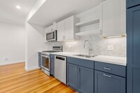 46 Simpson Ave, Unit A in Somerville, MA - Foto de edificio - Building Photo