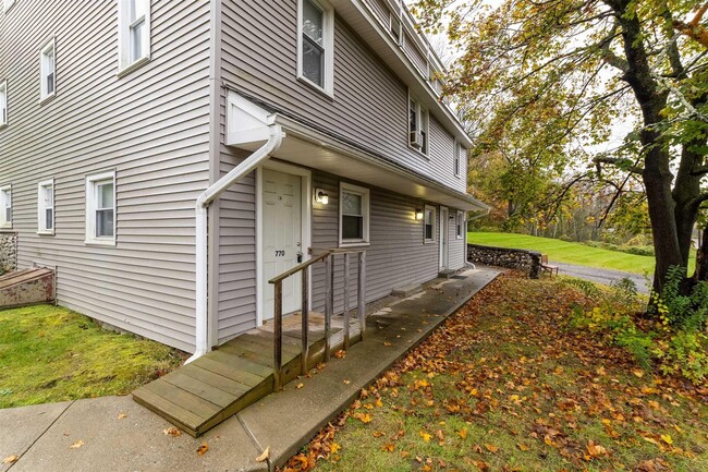 770 Old Rte 22 in Amenia, NY - Building Photo - Building Photo
