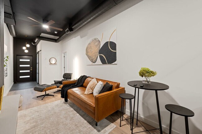 property at 2655 W Huron St