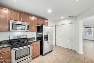 3507 E Erie St in Gilbert, AZ - Building Photo - Building Photo