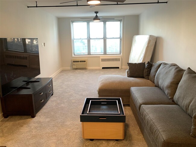 property at 5715 Mosholu Ave