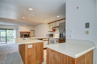 603 Sea Oats Way in Virginia Beach, VA - Building Photo - Building Photo
