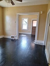 627 Douglas Ave in Calumet City, IL - Building Photo - Building Photo