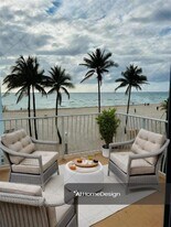 300 Oregon St, Unit 201 in Hollywood, FL - Building Photo