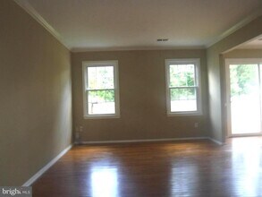 7753 Durer Ct in Springfield, VA - Building Photo - Building Photo