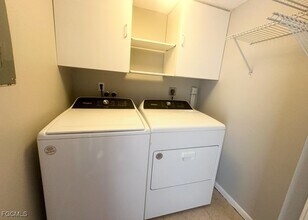 7019 Cedarhurst Dr in Ft. Myers, FL - Building Photo - Building Photo