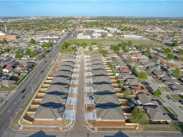 2337 SW 90th Pl in Oklahoma City, OK - Building Photo - Building Photo