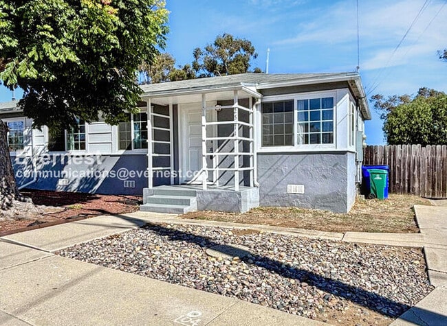 property at 2571 Judson St