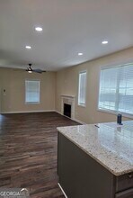 135 Howell Dr SW in Atlanta, GA - Building Photo - Building Photo