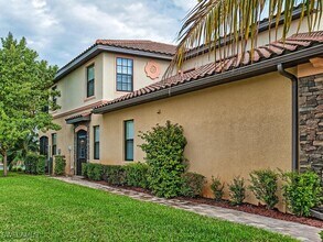 9115 Napoli Ct in Naples, FL - Building Photo - Building Photo