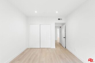 10630 Wilkins Ave in Los Angeles, CA - Building Photo - Building Photo