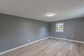 146 W State Line Rd in Rossville, GA - Building Photo - Building Photo