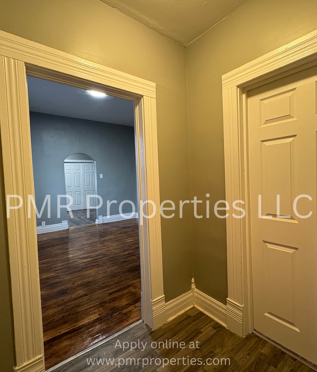 2420 Patee St in St. Joseph, MO - Building Photo - Building Photo