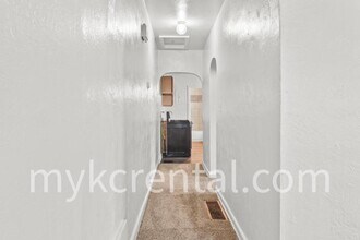 1131 Hasbrook Ave in Kansas City, KS - Building Photo - Building Photo