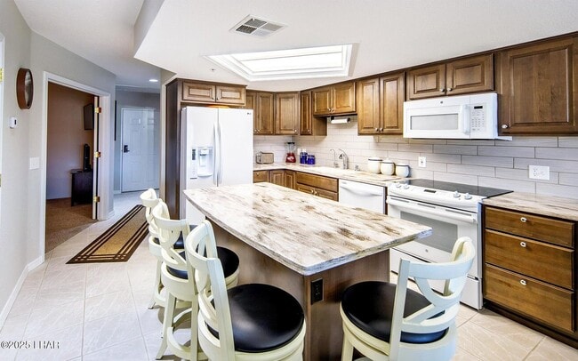 777 Harrah Way in Lake Havasu City, AZ - Building Photo - Building Photo