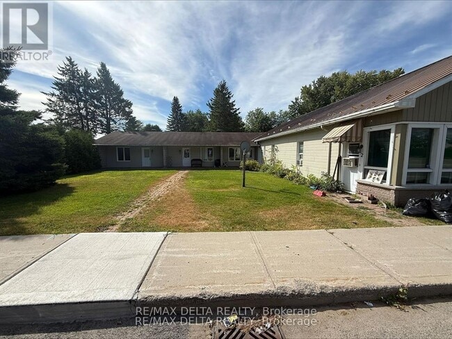 property at 2248 Laval Rd