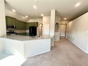 928 Madeline Ln in Cleburne, TX - Building Photo - Building Photo